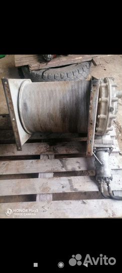 Лебедка гидравлическая