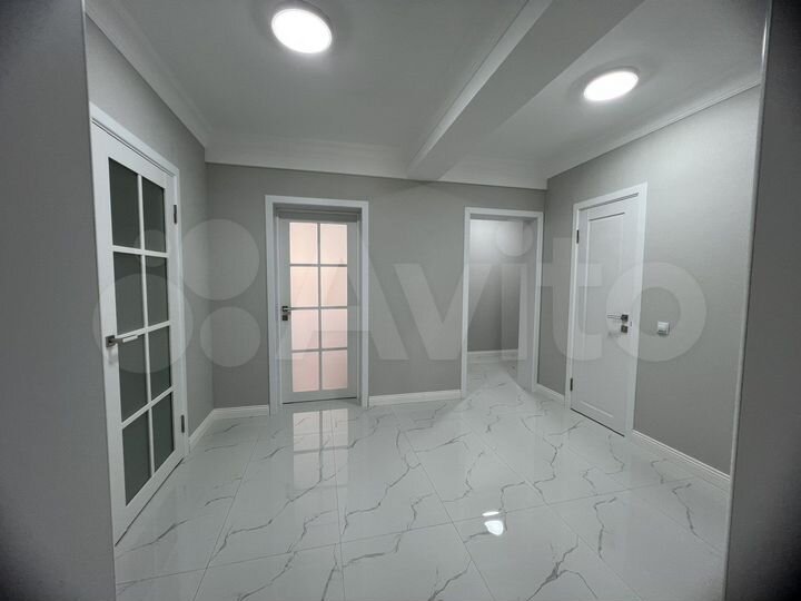 2-к. квартира, 75,5 м², 3/10 эт.