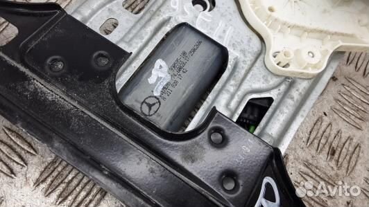 Стеклоподъемник передний правый mercedes benz C-cl