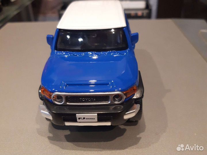 Toyota FJ-Cruiser,Lexus LS-500 h