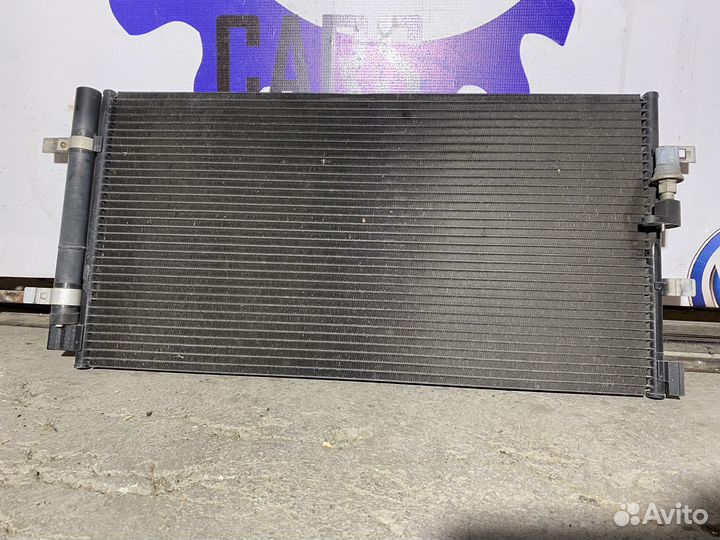 Радиатор кондиционера Audi A4 B8