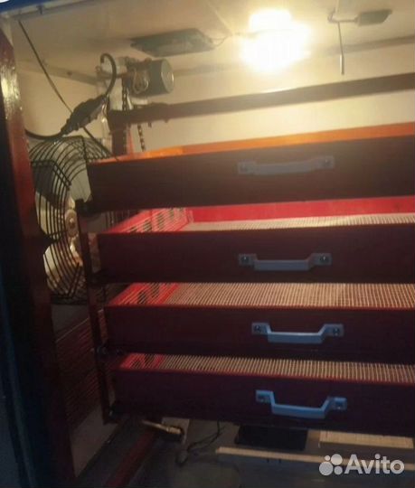 Инкубатор для яиц автоматический