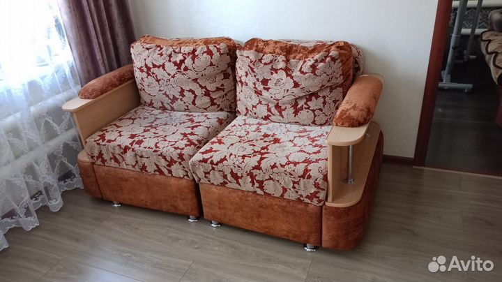 Угловой диван бу