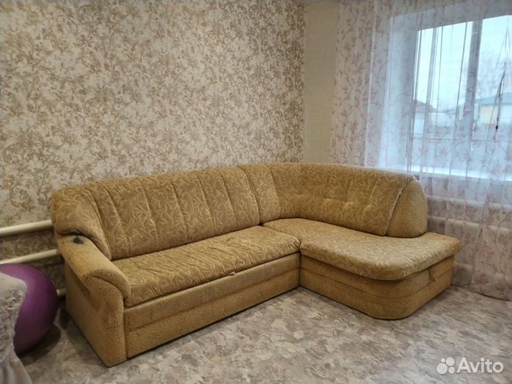 Угловой диван