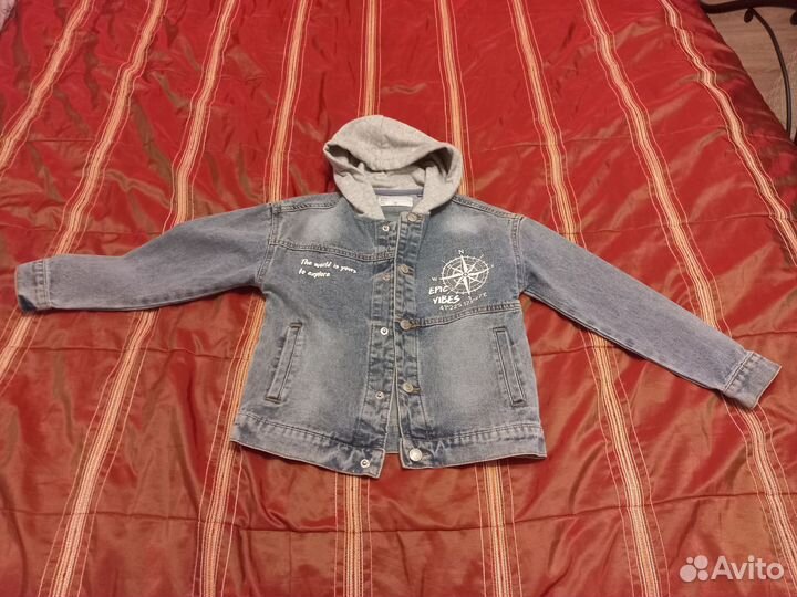 Джинсовая куртка