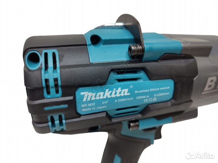 Гайковёрт ударный бесщеточный Makita на 2000N с