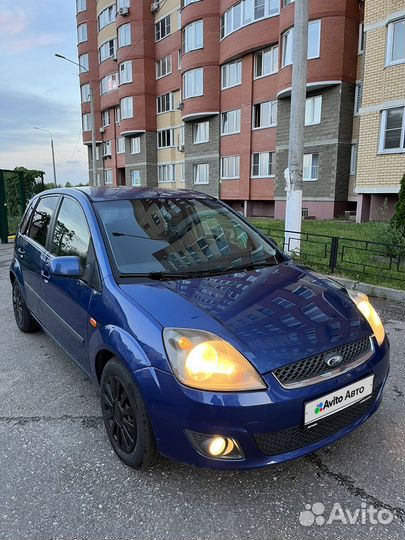 Ford Fiesta 1.6 AT, 2008, 215 720 км