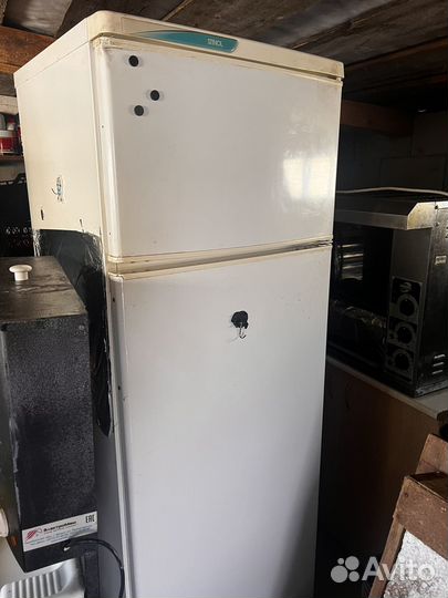 Холодильник