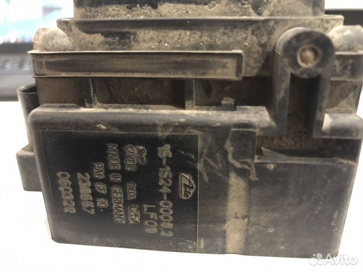 Блок клапанов пневмоподвески audi q7, touareg