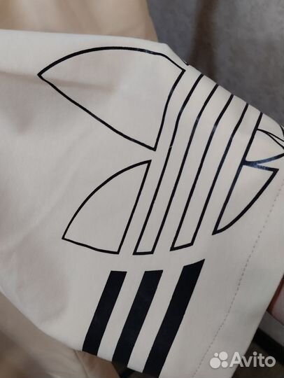 Спортивный костюм женский