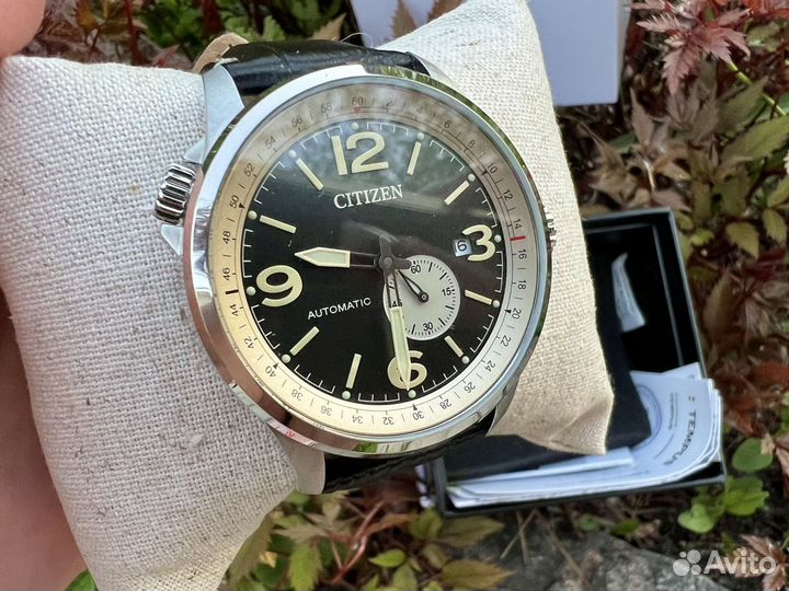 Механические часы citizen nj0140-17e