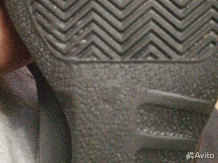 Лыжные ботинки 37 р