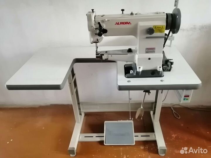 Швейная машина с тройным продвижением