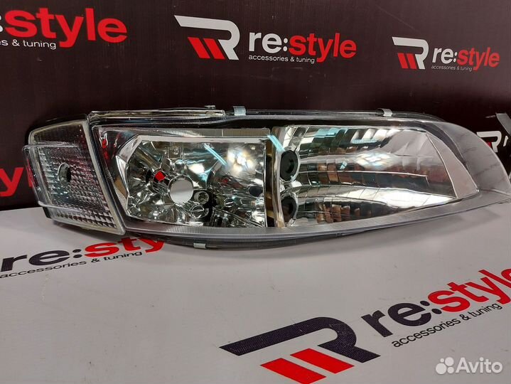 Фары Toyota Mark II 90 N583