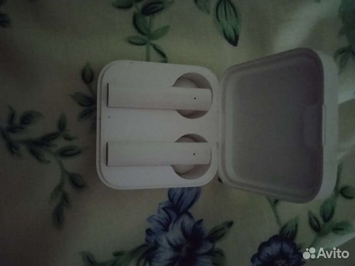 Беспроводные наушники