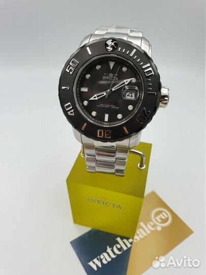 Invicta 29352 2025