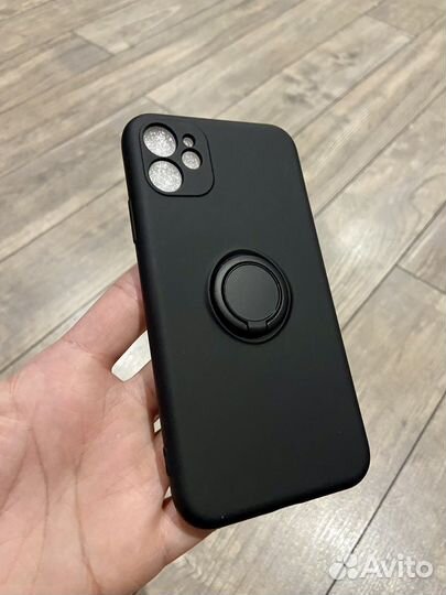 Чехол на iPhone 11