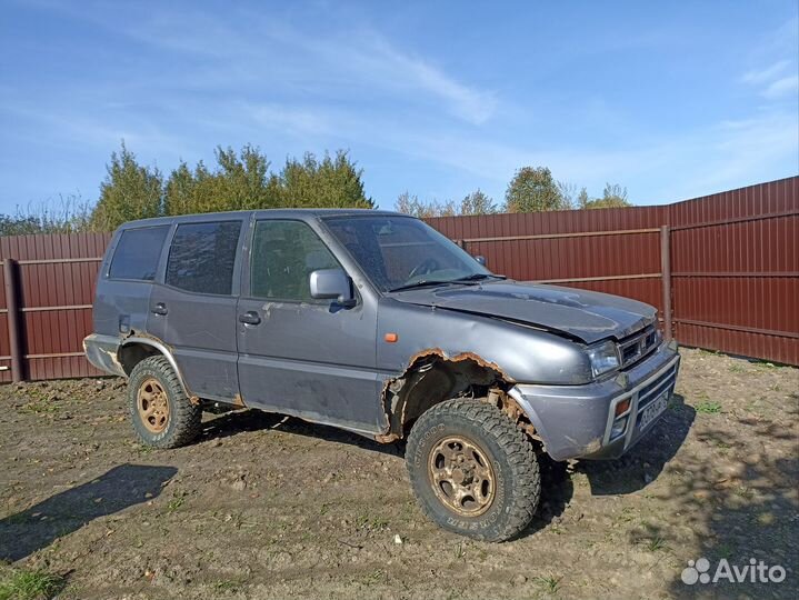 Nissan terrano 2 в разбор по запчастям