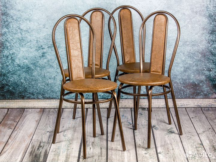 Стулья новые комплект 4 штуки бежевый