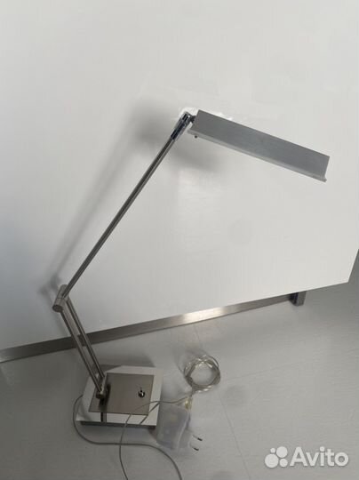 Лампа настольная