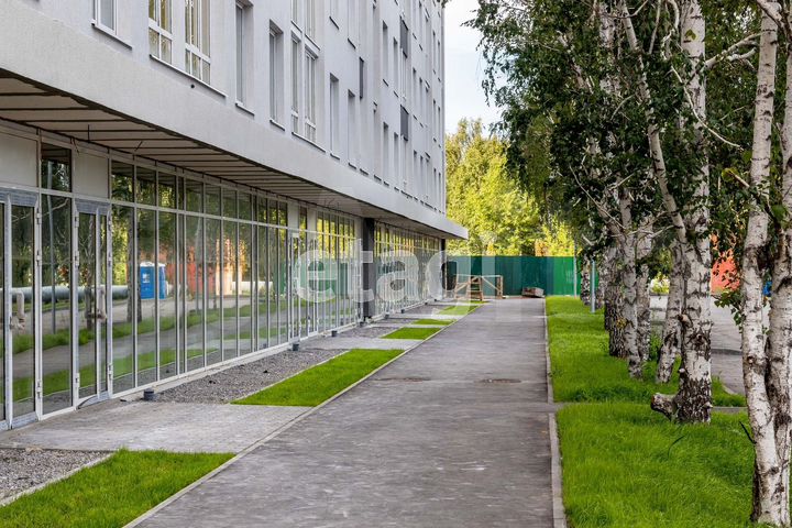 2-к. квартира, 56 м², 6/17 эт.