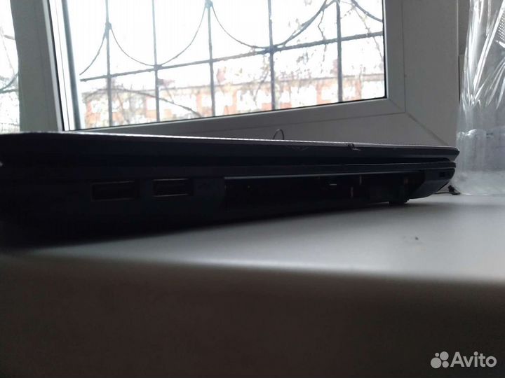 Ноутбук на запчасти. Acer 5552G