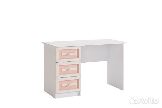 Письменный стол 