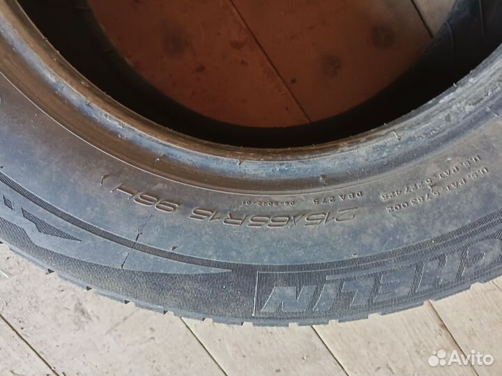 Michelin Alpin 215/65 R15