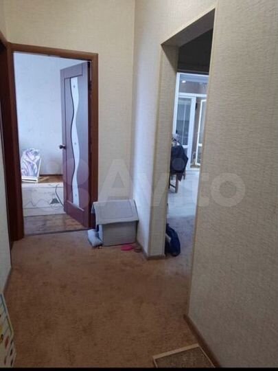 3-к. квартира, 77 м², 1/3 эт.