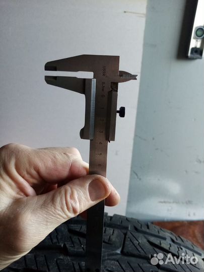 Bridgestone Dueler A/T 275/70 R16