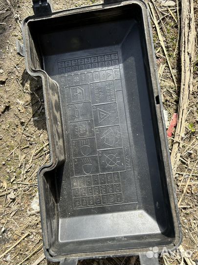 Блок предохранителей ваз 2114