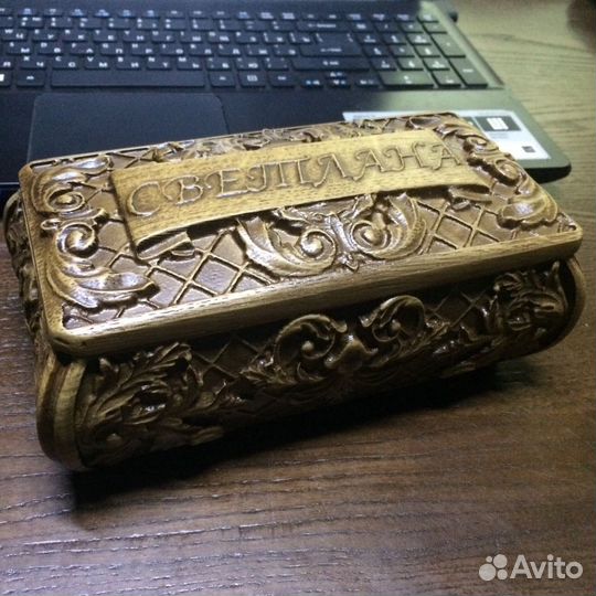 Шкатулка