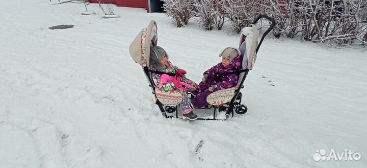 Санки для двойни с колесами