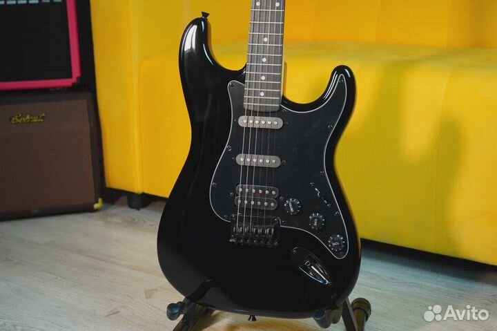 Электрогитара + Аксессуары (Комплект)