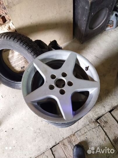 Диск литой r 15