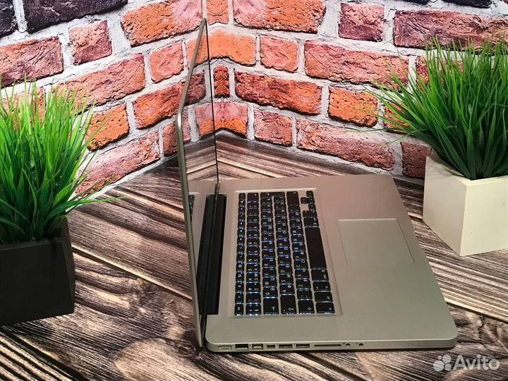 Apple MacBook Pro 15 2011