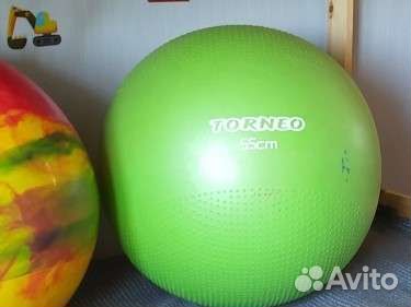 Мячь гимнастический