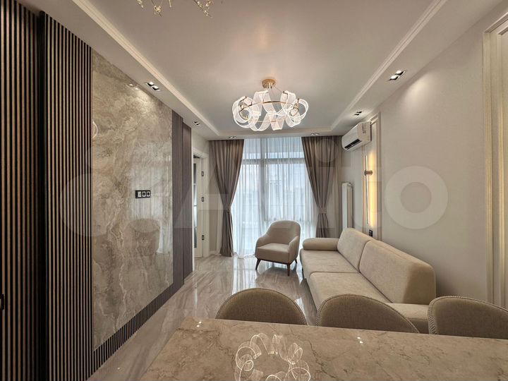 2-к. квартира, 55 м², 22/40 эт.