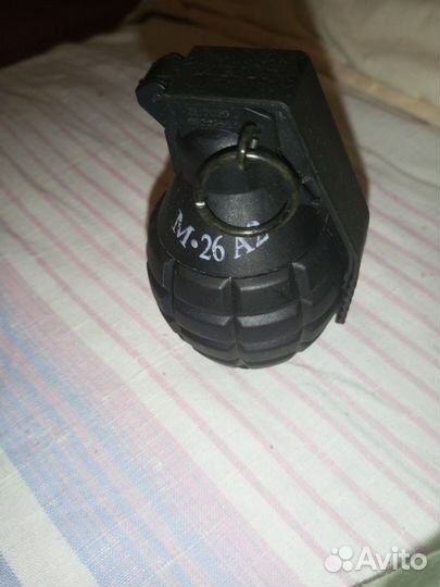 Игрушечная граната