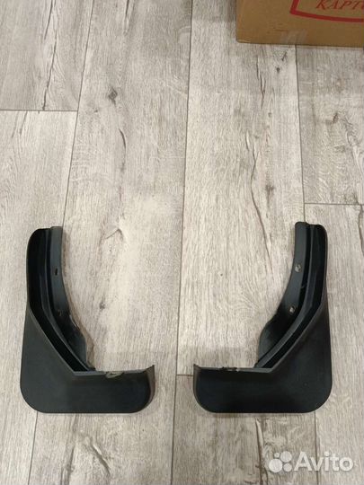 Брызговики Фольксваген Джетта 6