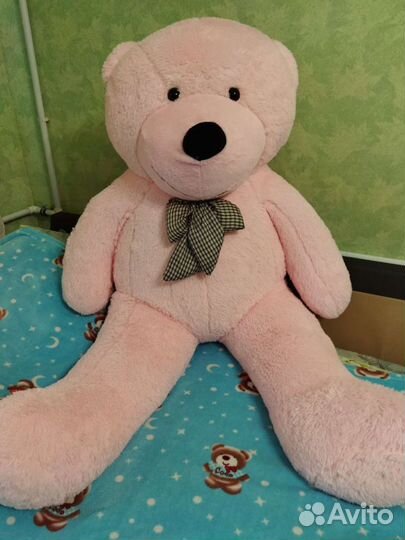 Плюшевый медведь