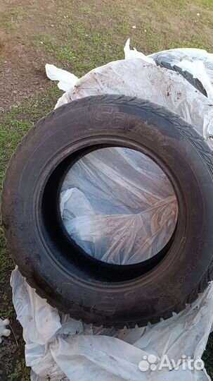 Sava Eskimo Stud 215/65 R16
