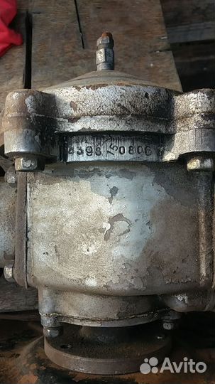 Компрессор газ 66