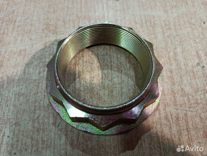 Гайка редуктора T5G F3000 AC16 MCP16 MCY13 Shacman