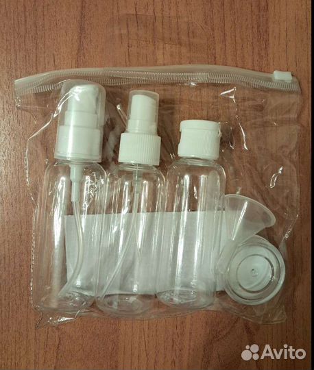 Дорожный набор бутылочек для косметики