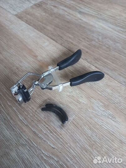 Щипчики для зававивки ресниц