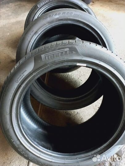 Pirelli Powergy 295/40 R20 106Y