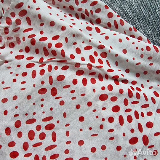 Отрезы тканей (разные в карусели)