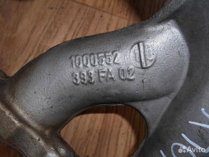 Коллектор впускной Volvo 760 1987-1992