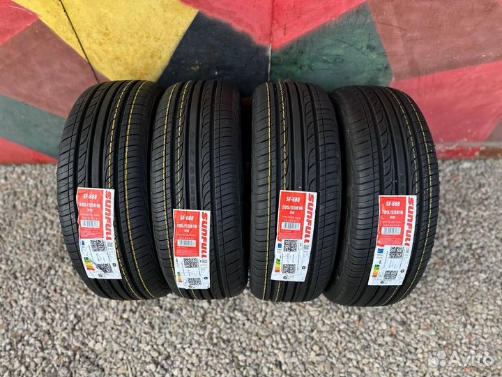 Sunfull SF-688 215/65 R16